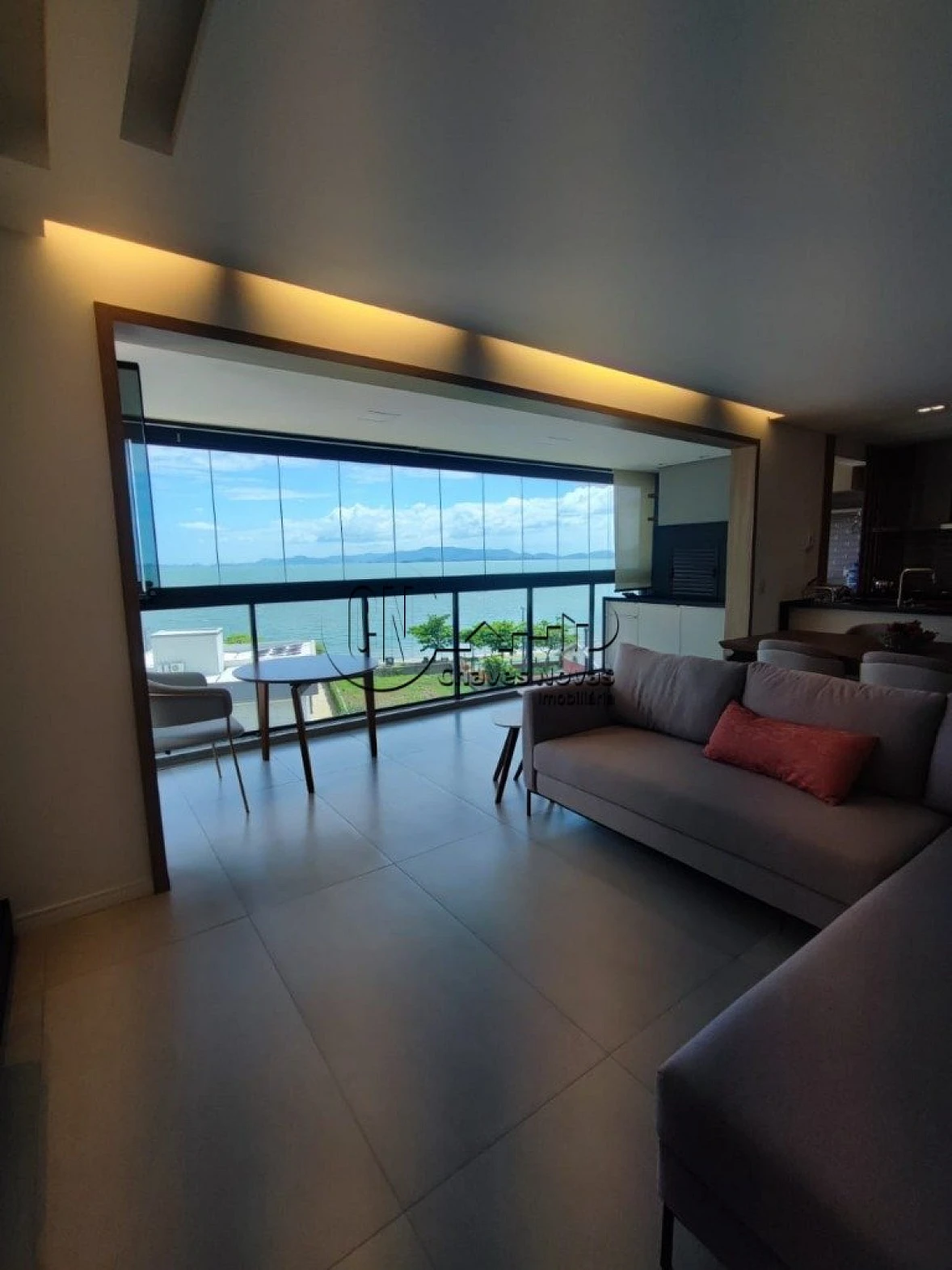 Apartamento em Praia de Fora, Palhoça