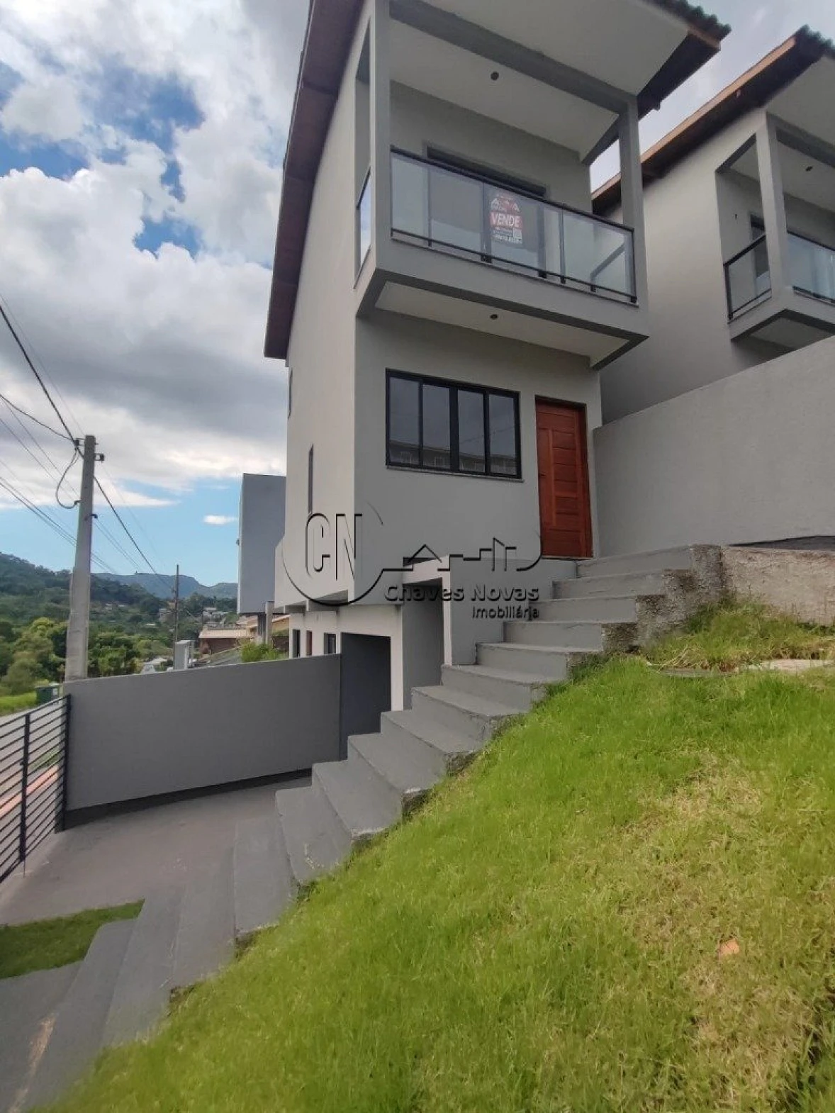 Sobrado geminado em Bela Vista Jardins, Palhoça