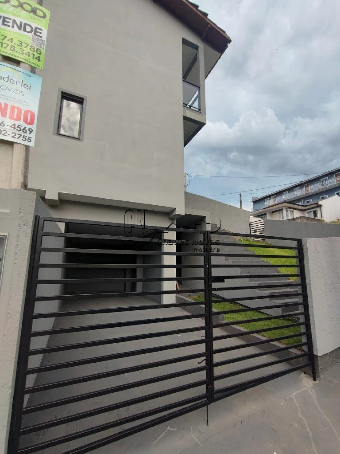 Sobrado geminado em Bela Vista Jardins, Palhoça