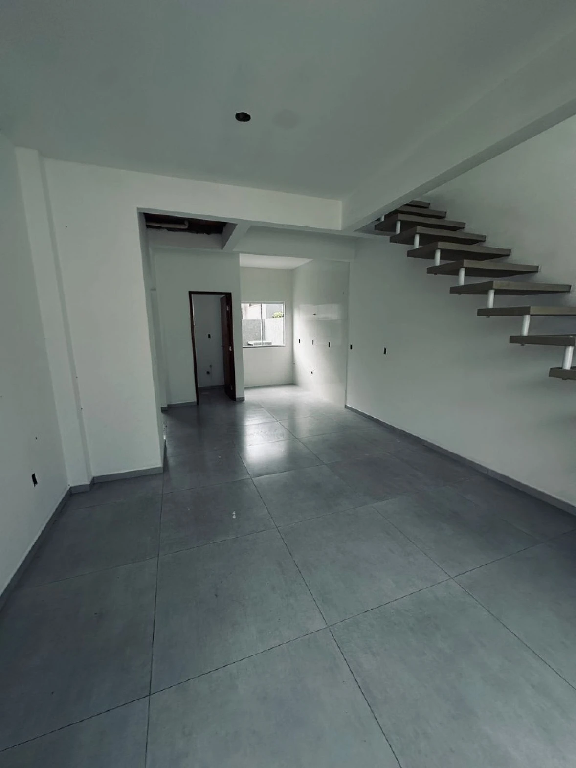 Sobrado geminado em Bela Vista, Palhoça