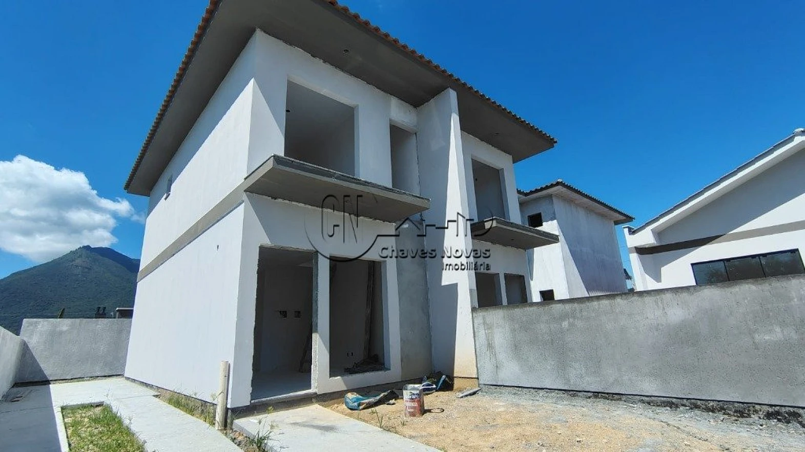 Sobrado geminado em Guarda do Cubatão, Palhoça