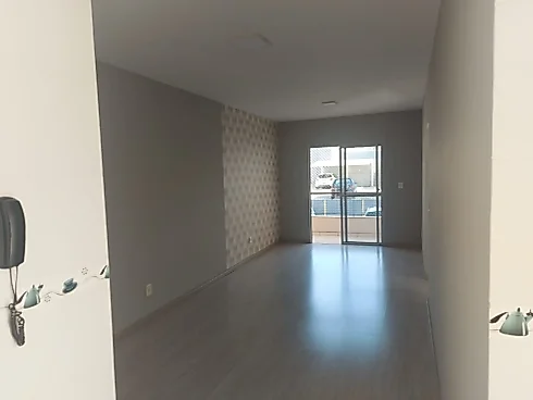Apartamento em Serraria, São José