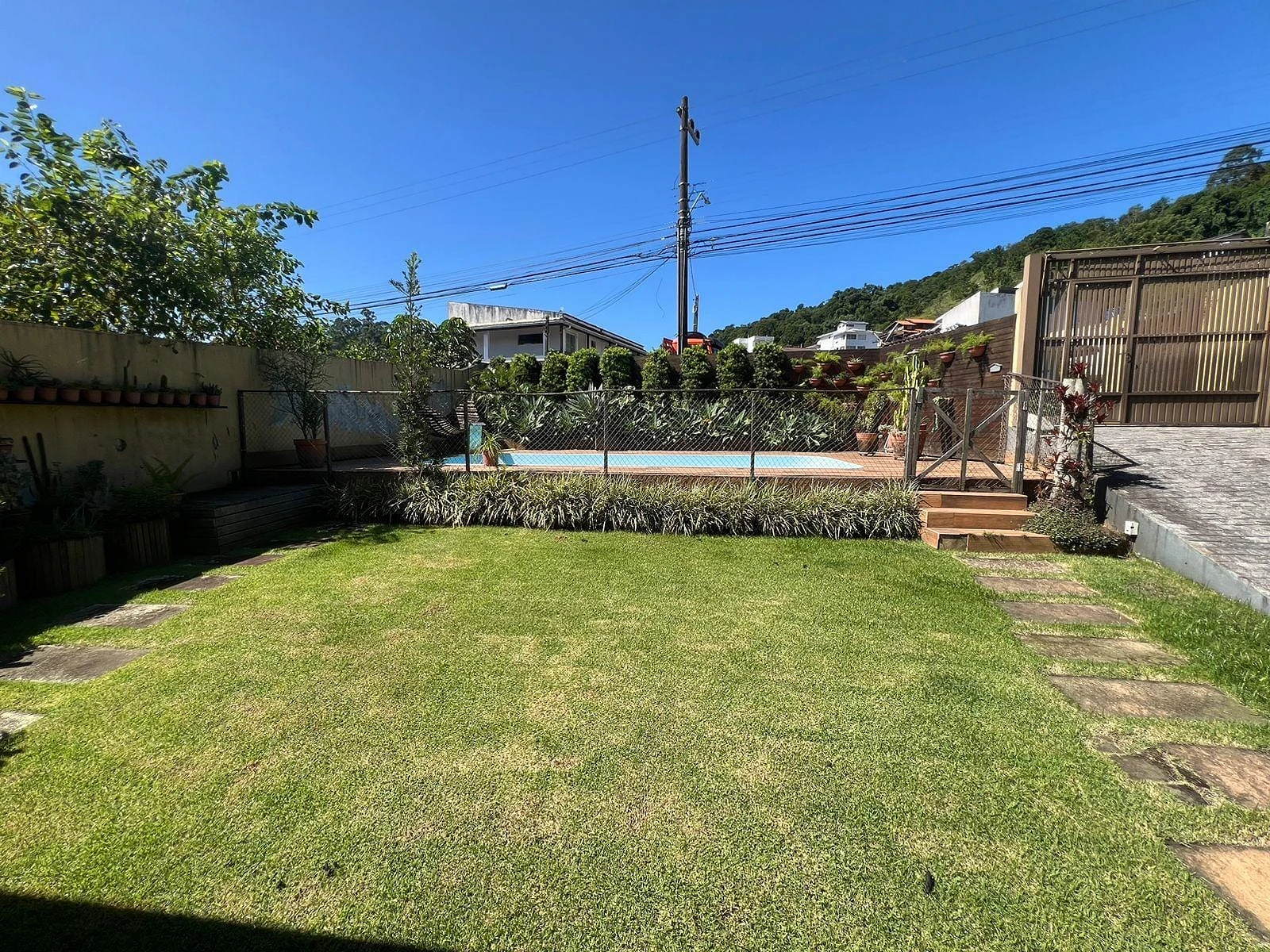 Casa em Fazenda Santo Antônio, São José