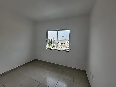 Sobrado geminado em Forquilhas, São José
