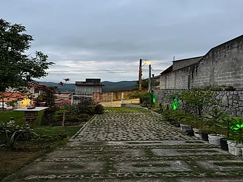 Casa 2 Quartos com 2 Suítes e 133m² - Terreno Amplo. - Foto 18
