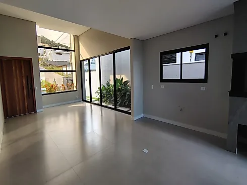 Casa 3 Quartos com 1 Suíte e 160m² - Green Village - Foto 4