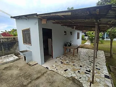 Casa com Kitnet a Venda em Guaratuba - Casa em Coroados, Guaratuba - Foto 2