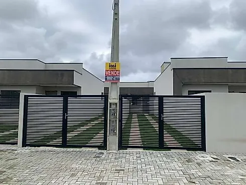 Casa a Venda em Guaratuba - Casa em Piçarras, Guaratuba - Foto 2