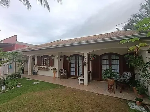 Excelente Casa Próxima ao Mar - Casa em Nereidas, Guaratuba - Foto 5