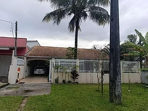 Excelente Casa Próxima ao Mar - Casa em Nereidas, Guaratuba - Foto 1