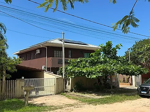 Lindo Sobrado Á Venda no Nereidas - Casa em Nereidas, Guaratuba - Foto 1
