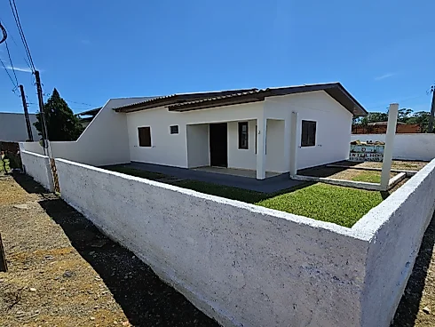 Casa geminada em São Sebastião, Criciúma