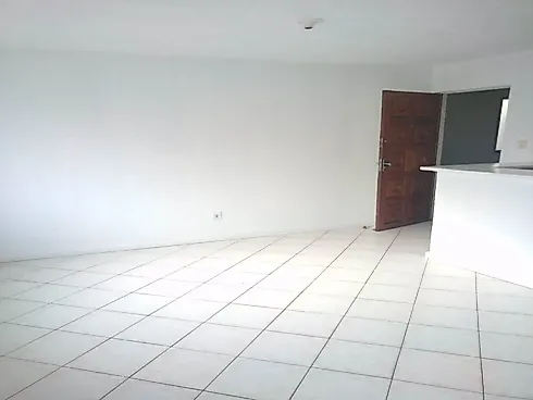 Apartamento em Barreiros, São José