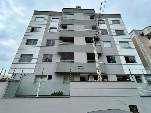 Apartamento em Serraria