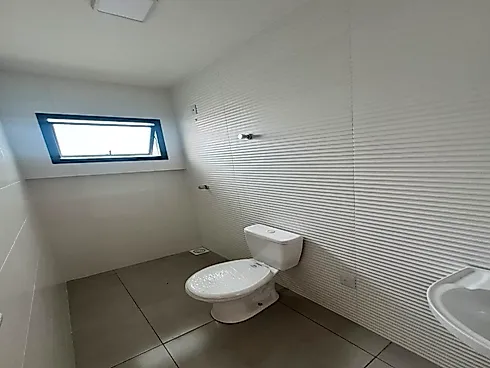 Sobrado à Venda em São José /SC - Serraria - Sobrado em Serraria, São José - Foto 4