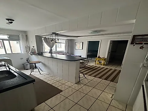 Apartamento em Praia Comprida, São José