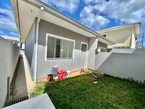 Casa geminada em Potecas, São José