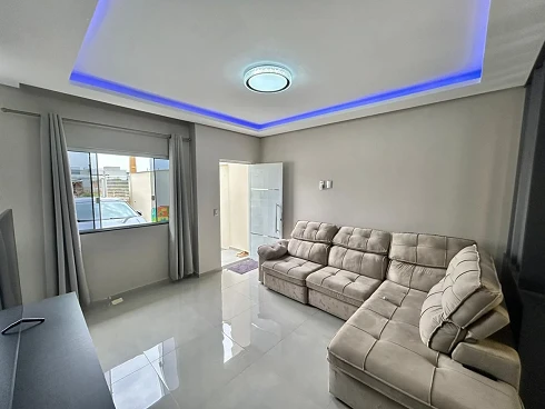 Sobrado geminado em Potecas, São José