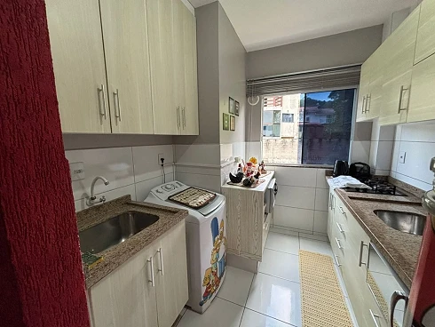Apartamento em Potecas, São José