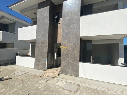 Apartamento em Forquilhas, São José
