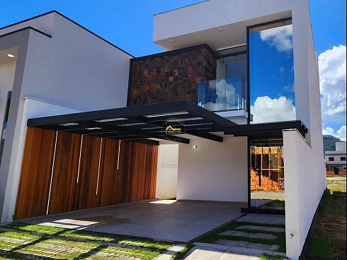 Casa em Beira Rio, Biguaçu