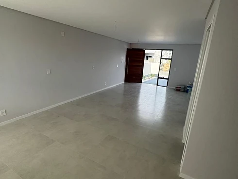 Sobrado geminado em Nova Palhoça, Palhoça