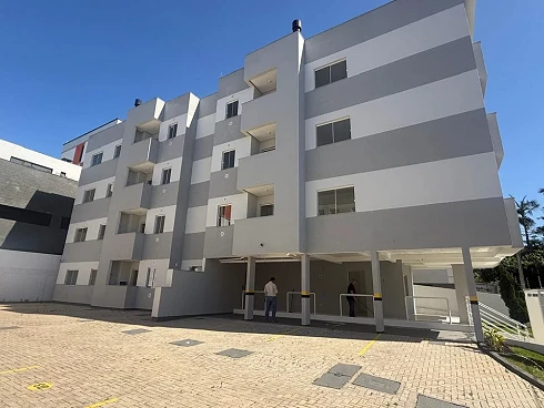 Apartamento em Serraria, São José