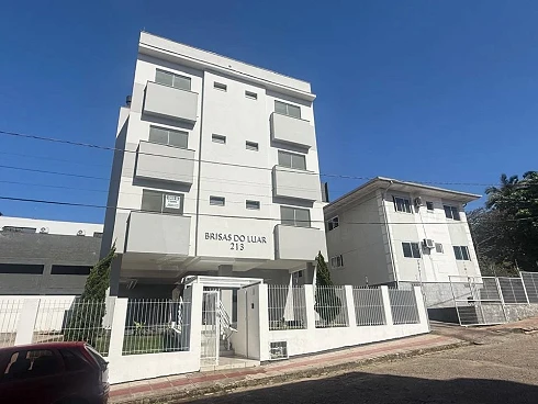 Apartamento em Serraria, São José