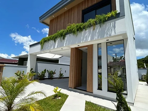 Sobrado à Venda em São José/SC - Lisboa Lll - Sobrado geminado em Forquilhas, São José
