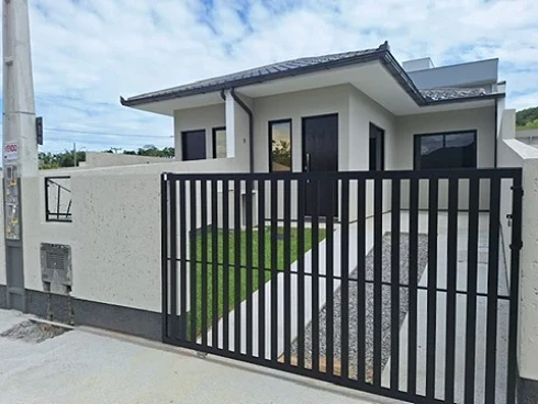 Casa geminada em Forquilhas, São José