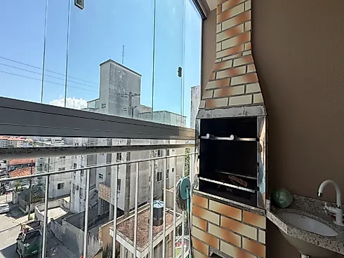 Apartamento em Serraria, São José