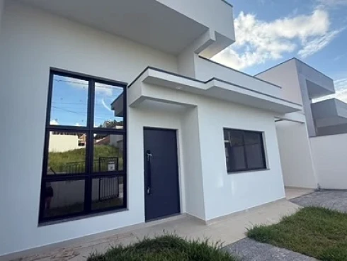 Casa em Potecas, São José