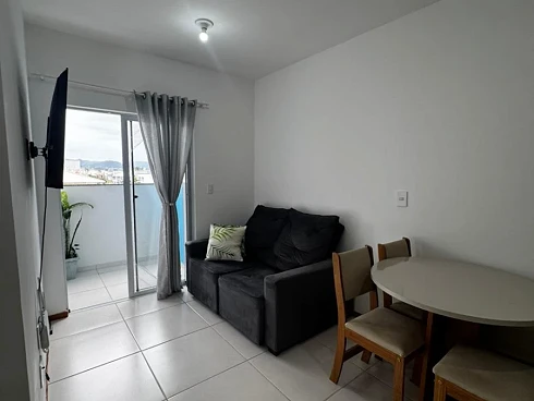 Apartamento em Nova Palhoça, Palhoça