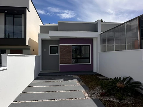 Casa geminada em Potecas, São José