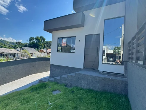 Casa geminada em Alto Aririú, Palhoça