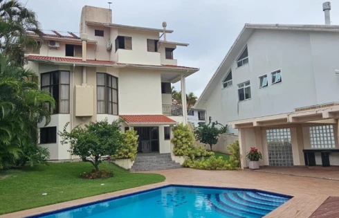 Casa em Bosque das Mansões, São José
