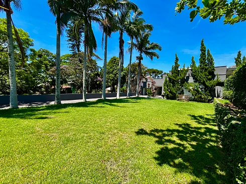 Casa em Bosque das Mansões, São José