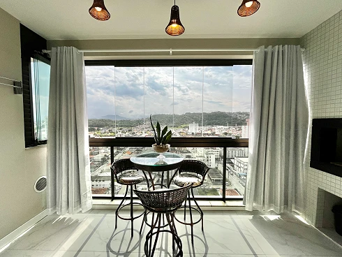 Apartamento em Kobrasol, São José