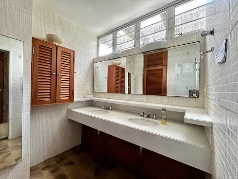 Thumbnail 24