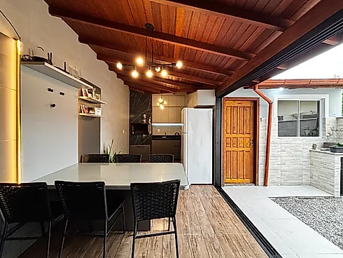 Sobrado 3 Dormitórios- Porteira Fechada - Lisboa - Sobrado geminado em Forquilhas, São José - Foto 1