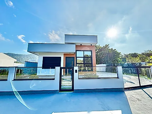 Casa 3 Dormitórios sendo 1 Suíte - Forquilhas - São José - Casa em Forquilhas, São José - Foto 3