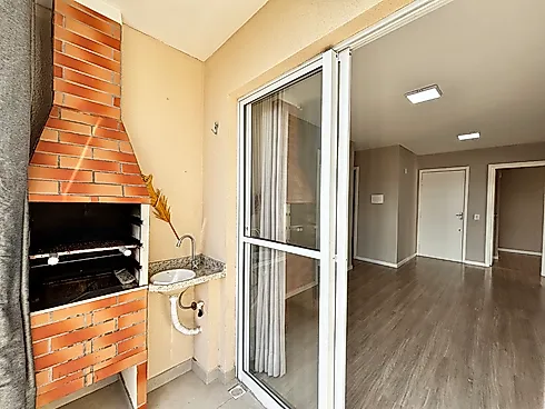 Apartamento com 3 Dormitórios - Serraria - São José - Apartamento em Serraria, São José - Foto 2