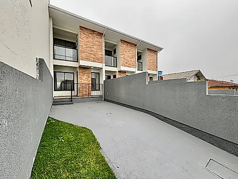 Sobrado com 2 quartos em Serraria, São José