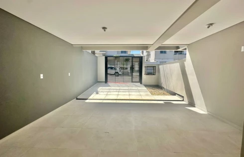 Sobrado geminado em Barreiros, São José