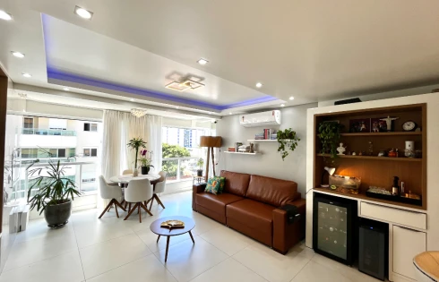 Apartamento em Kobrasol, São José