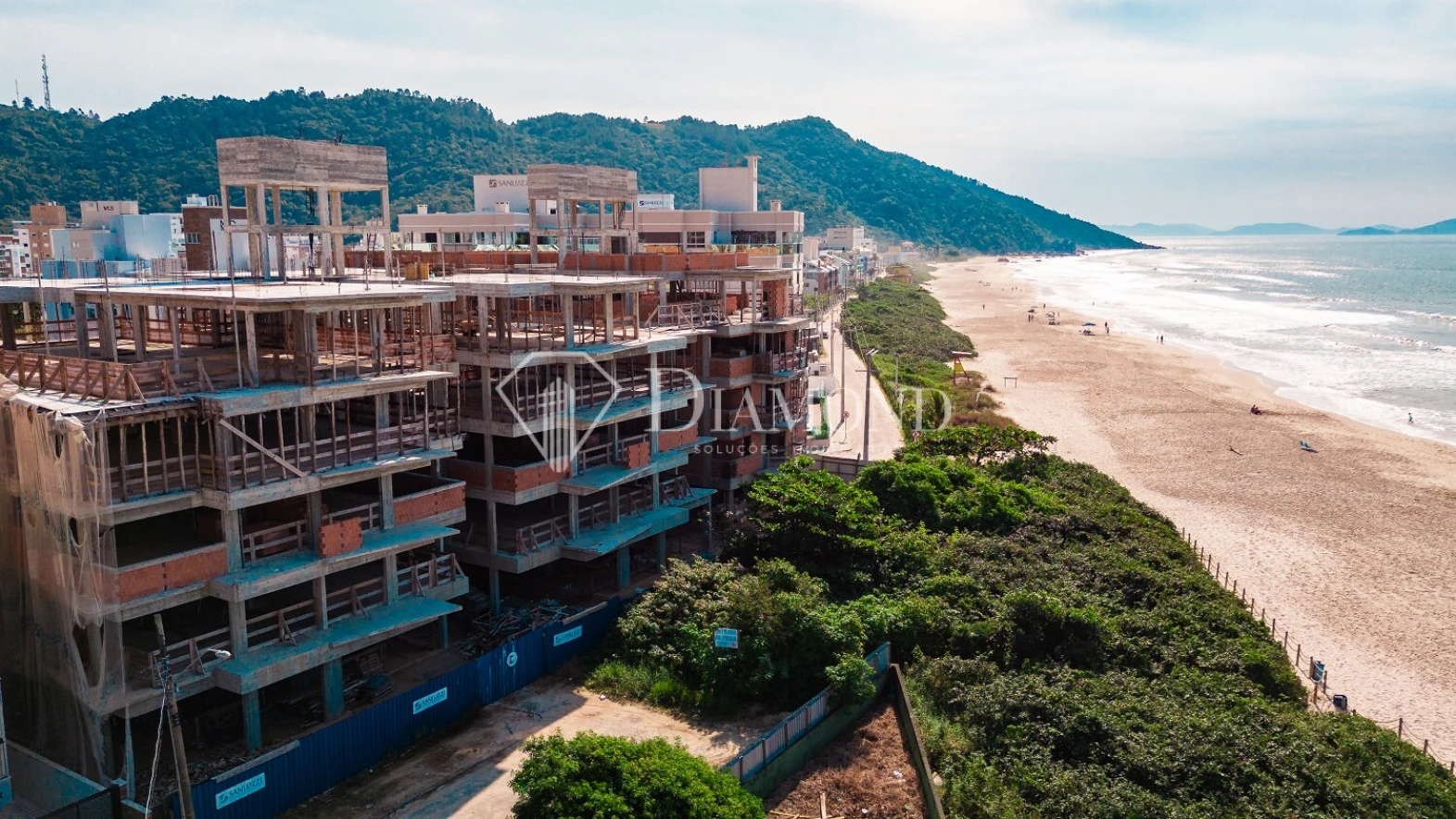 Apartamento em Praia de Palmas, Governador Celso Ramos