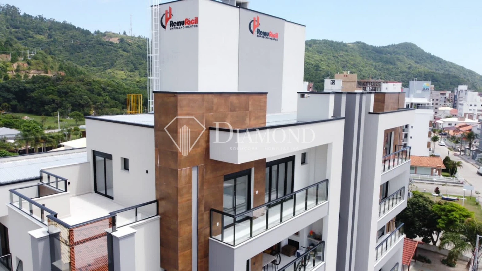 Apartamento em Praia de Palmas, Governador Celso Ramos