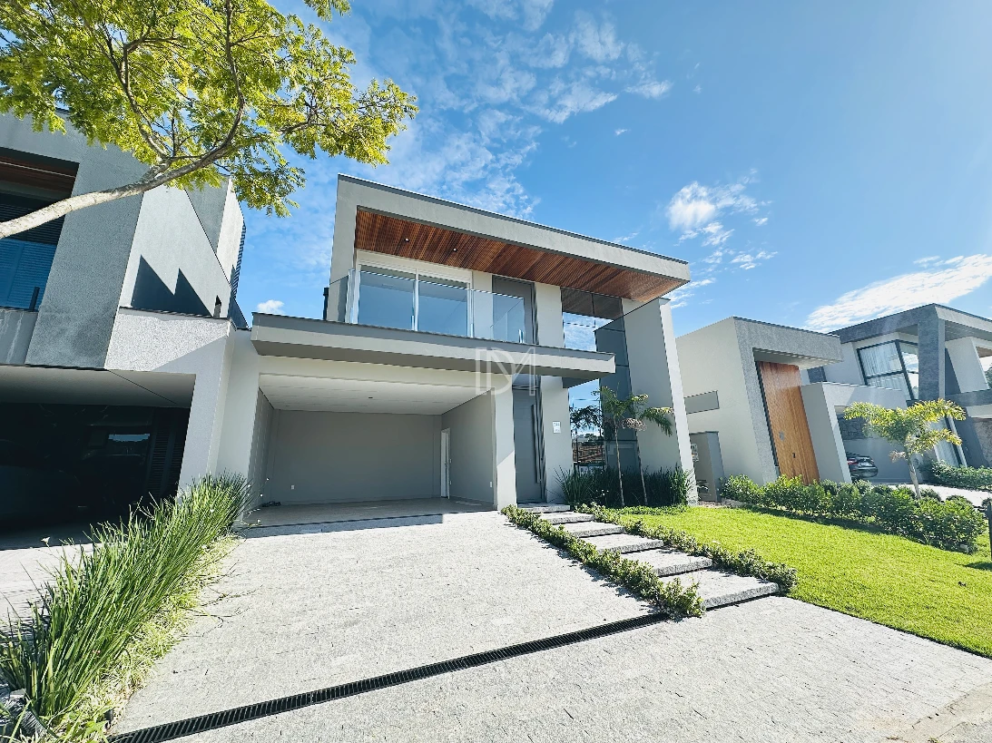 Casa com 241m², 3 dormitórios com suíte no Reserva da Pedra