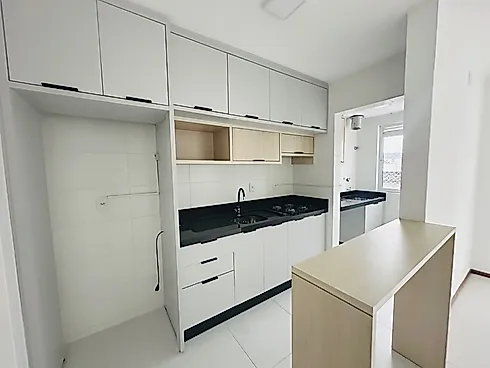 Apartamento no Pagani, com 3 Dormitórios sendo 1 Suíte e Vaga Coberta - Apartamento em Pagani, Palhoça - Foto 1