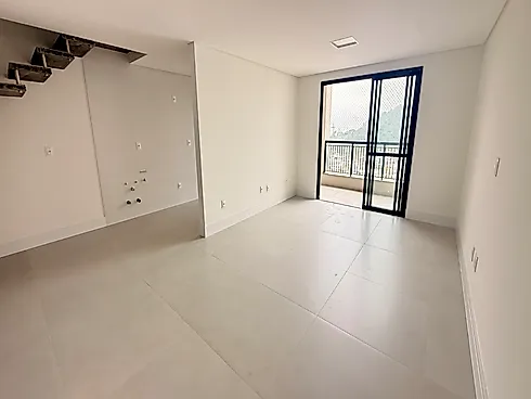 Apartamento Duplex, com 95m², 2 Dormitórios com Suíte e 2 Vagas + Hobby Box - Apartamento em Pedra Branca, Palhoça - Foto 2